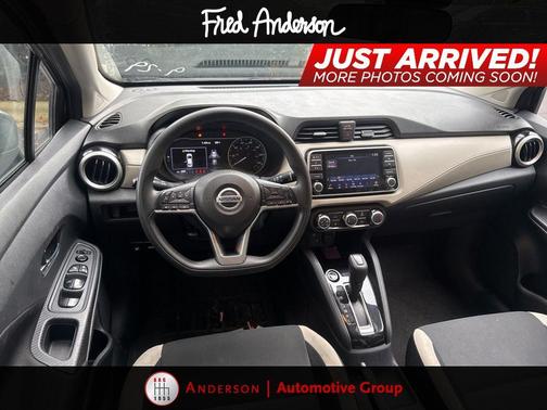 2022 Nissan Versa 1.6 SV