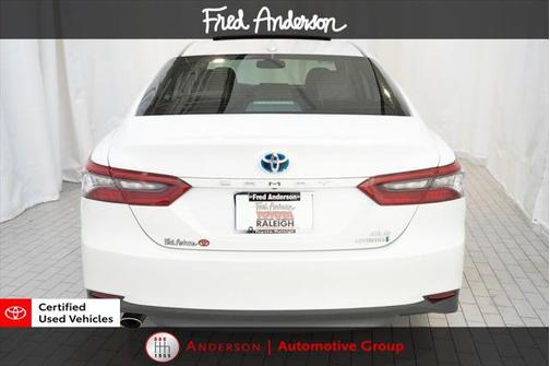 2024 Toyota Camry Hybrid XLE