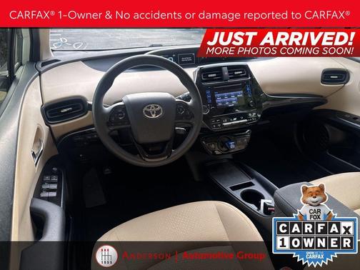 2019 Toyota Prius LE