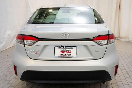 Classic Silver Metallic 2024 Toyota Corolla LE