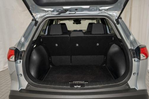 2023 Toyota Corolla Cross LE