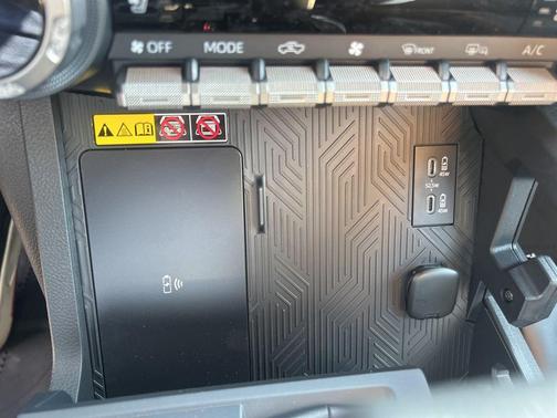 2026 Toyota Tacoma Hybrid Trailhunter