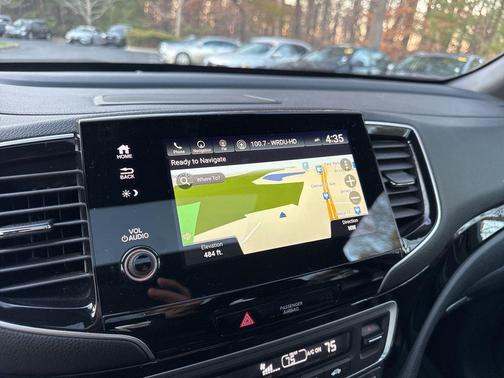 2022 Honda Pilot AWD Black Edition