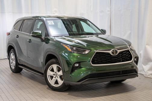 2023 Toyota Highlander LE