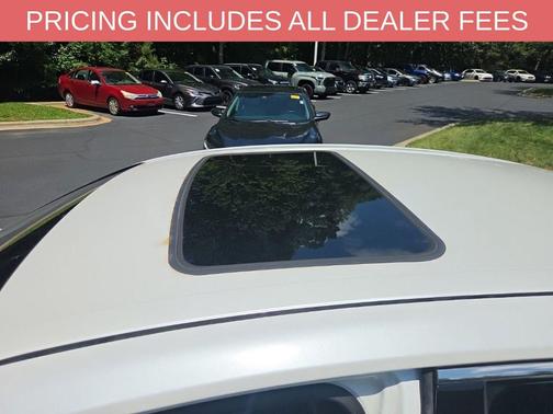 Wind Chill Pearl 2020 Toyota Camry XLE