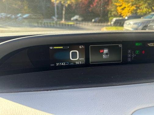 2017 Toyota Prius Four