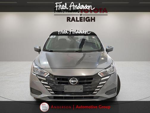 2023 Nissan Versa 1.6 SV