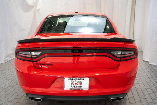 2020 Dodge Charger SXT