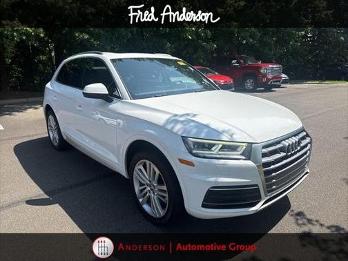 2019 Audi Q5 2.0T Premium Plus