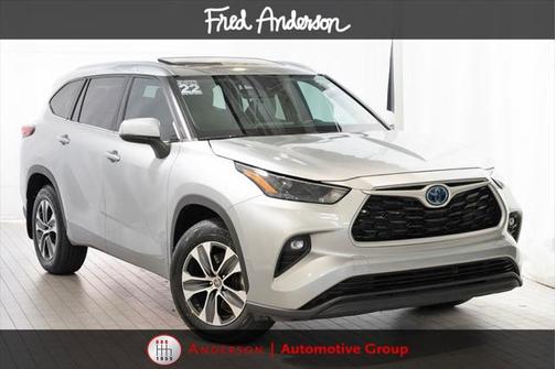 2022 Toyota Highlander Hybrid XLE