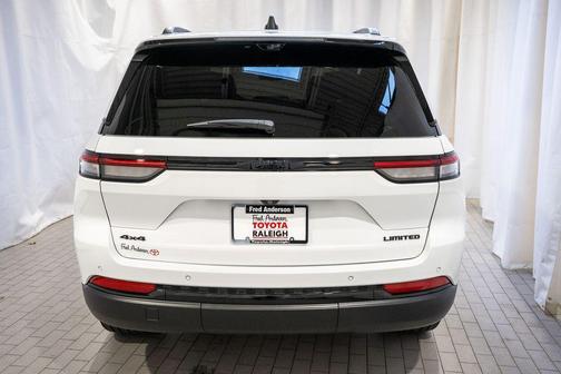 2023 Jeep Grand Cherokee Limited