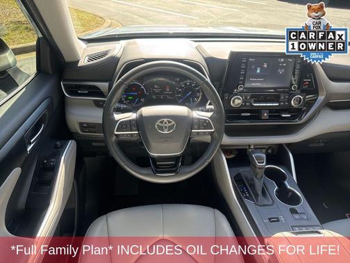 2020 Toyota Highlander Hybrid XLE