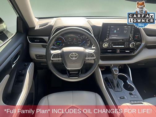 2020 Toyota Highlander Hybrid XLE