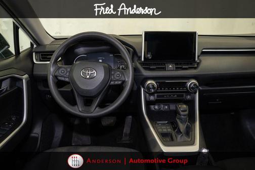 Ice Cap 2024 Toyota RAV4 XLE