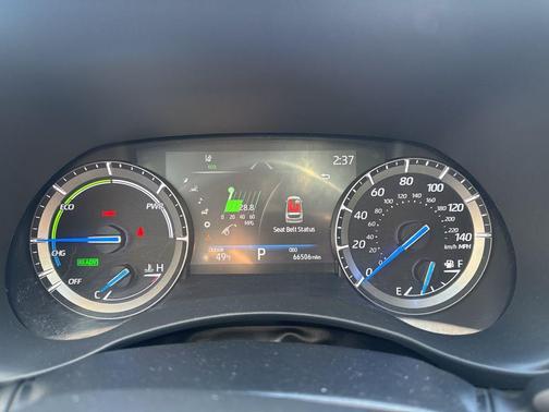 2021 Toyota Highlander Hybrid Platinum