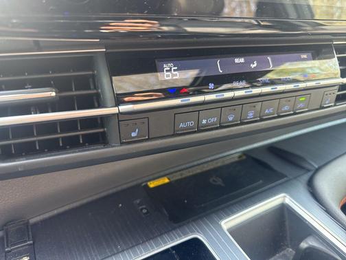 2022 Toyota Sienna XSE 7 Passenger