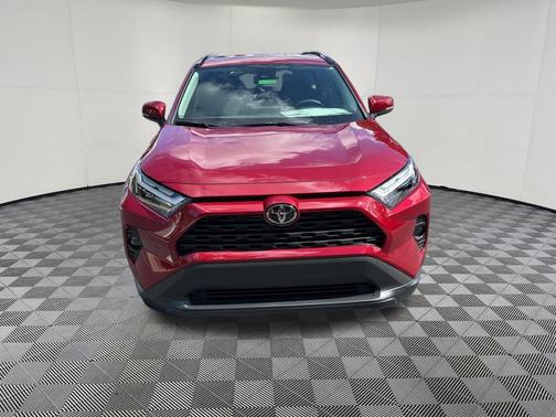 2025 Toyota RAV4 Hybrid SE