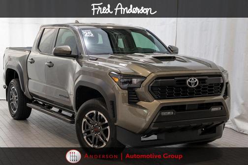 Magnetic Gray Metallic 2025 Toyota RAV4 Hybrid SE