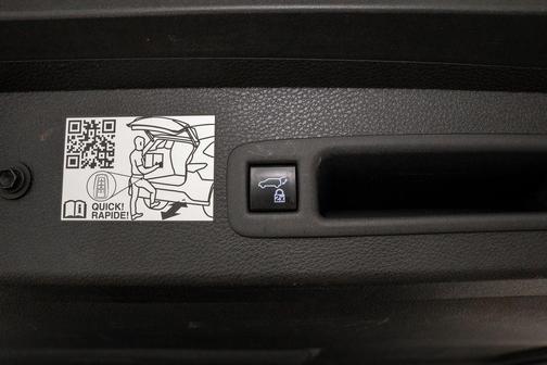 2024 Toyota Sienna Platinum