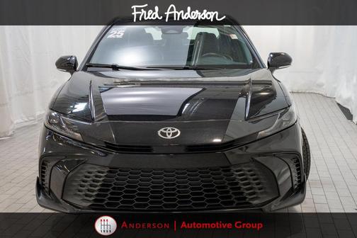 Midnight Black Metallic 2025 Toyota Camry SE