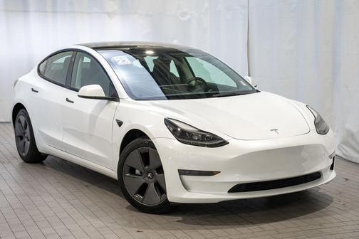2023 Tesla Model 3 Standard Range