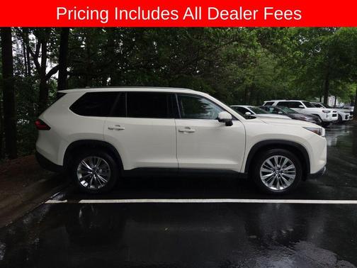 Coastal Cream 2024 Toyota Grand Highlander Platinum