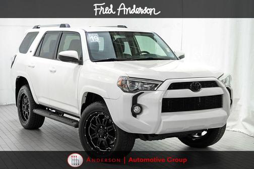 Super White 2019 Toyota 4Runner SR5