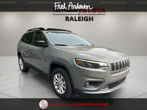 2022 Jeep Cherokee Latitude Lux