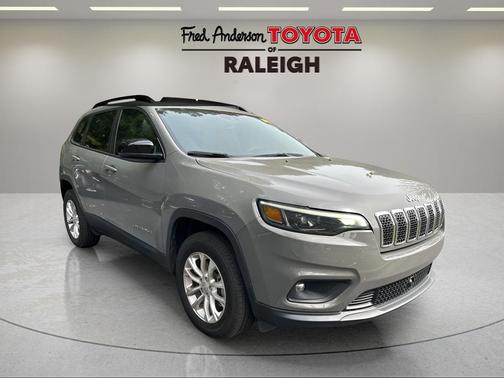 2022 Jeep Cherokee Latitude Lux