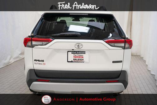 Ice Cap 2024 Toyota RAV4 Adventure
