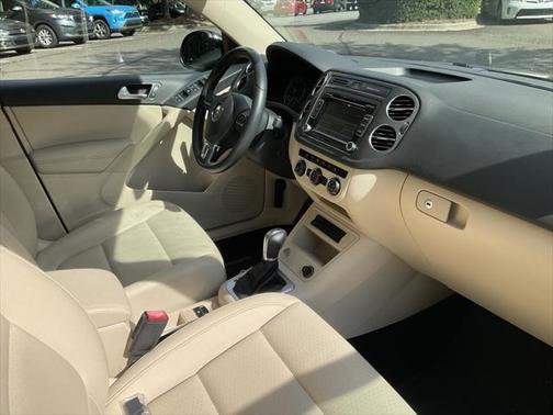 2014 Volkswagen Tiguan Auto SE w/Appearance
