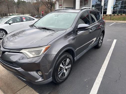 2018 Toyota RAV4 XLE