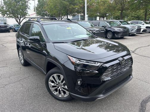2025 Toyota RAV4 Limited