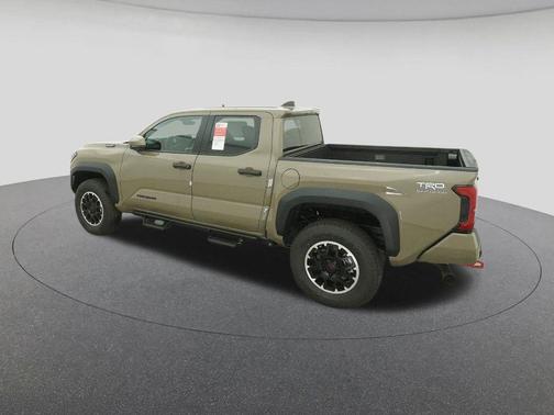 2026 Toyota Tacoma Hybrid TRD Off Road