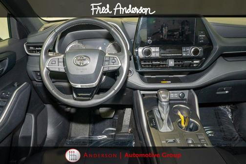 2024 Toyota Highlander XSE