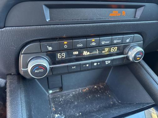 2022 Mazda CX-5 2.5 S Preferred Package