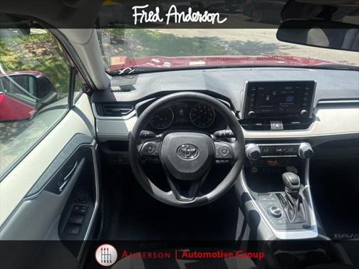 2019 Toyota RAV4 Hybrid XLE