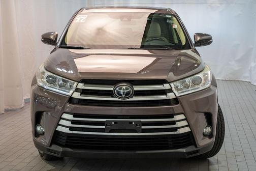 2017 Toyota Highlander LE Plus