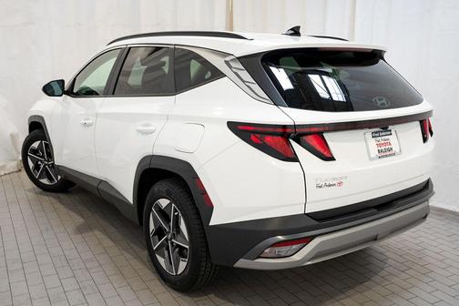 Serenity White Pearl 2026 Hyundai TUCSON SEL