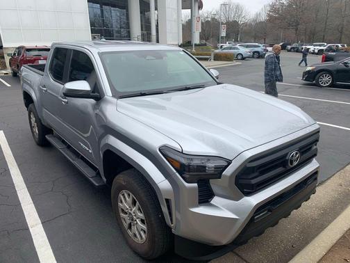 2024 Toyota Tacoma SR5