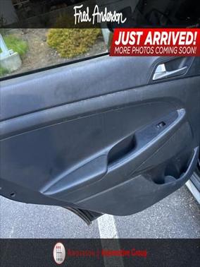 2021 Hyundai TUCSON SEL