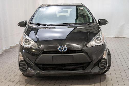 2016 Toyota Prius c One