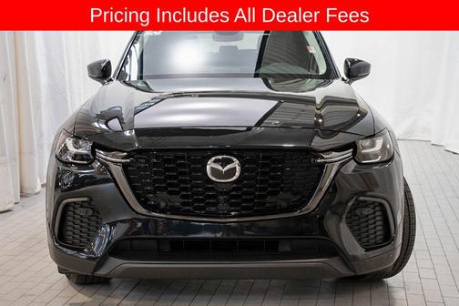 Jet Black Mica 2025 Mazda CX-70 3.3 Turbo Preferred Package