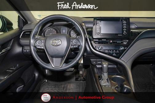 Ice Edge 2023 Toyota Camry SE