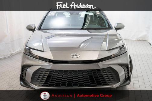 Heavy Metal 2025 Toyota Camry SE