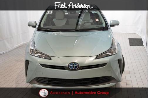 2019 Toyota Prius XLE