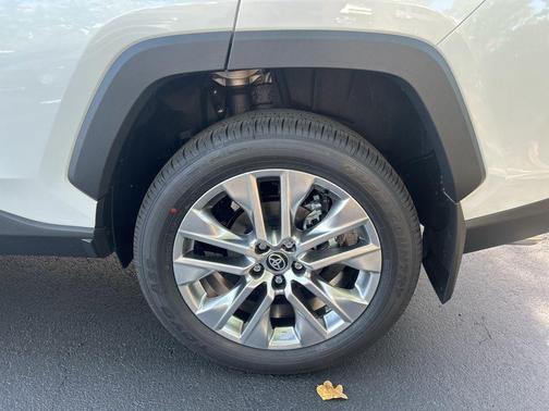 2025 Toyota RAV4 Limited