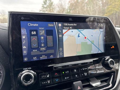 2022 Toyota Highlander Platinum