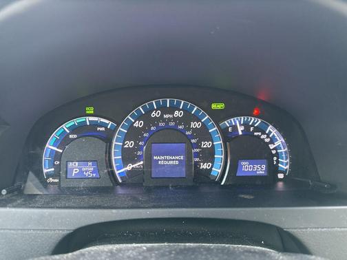 2014 Toyota Camry Hybrid SE