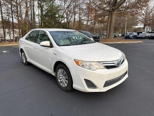2014 Toyota Camry Hybrid SE